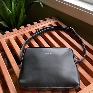 Matt & Nat Vegan Leather Belt Bag
